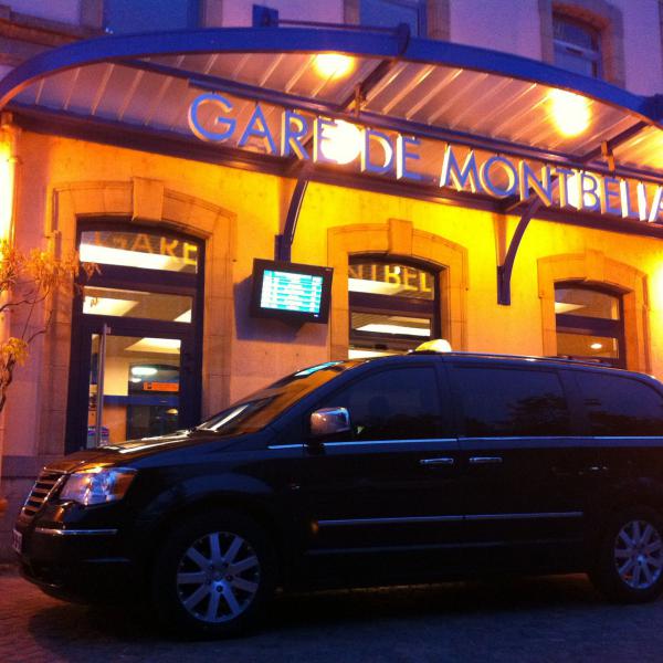 TAXI DE NUIT A MONTBELIARD , RESERVEZ !